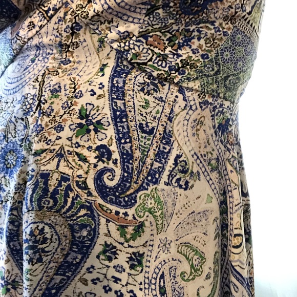 Asymmetrical dress - Picture 4 of 6